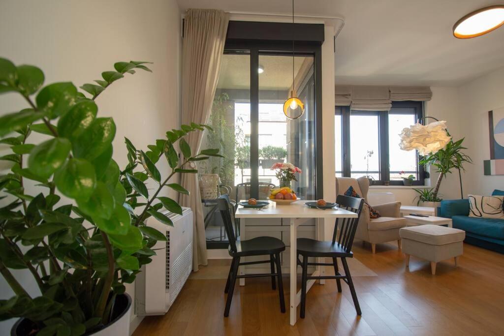 Gardos Bauhaus Apartment Белград Екстериор снимка