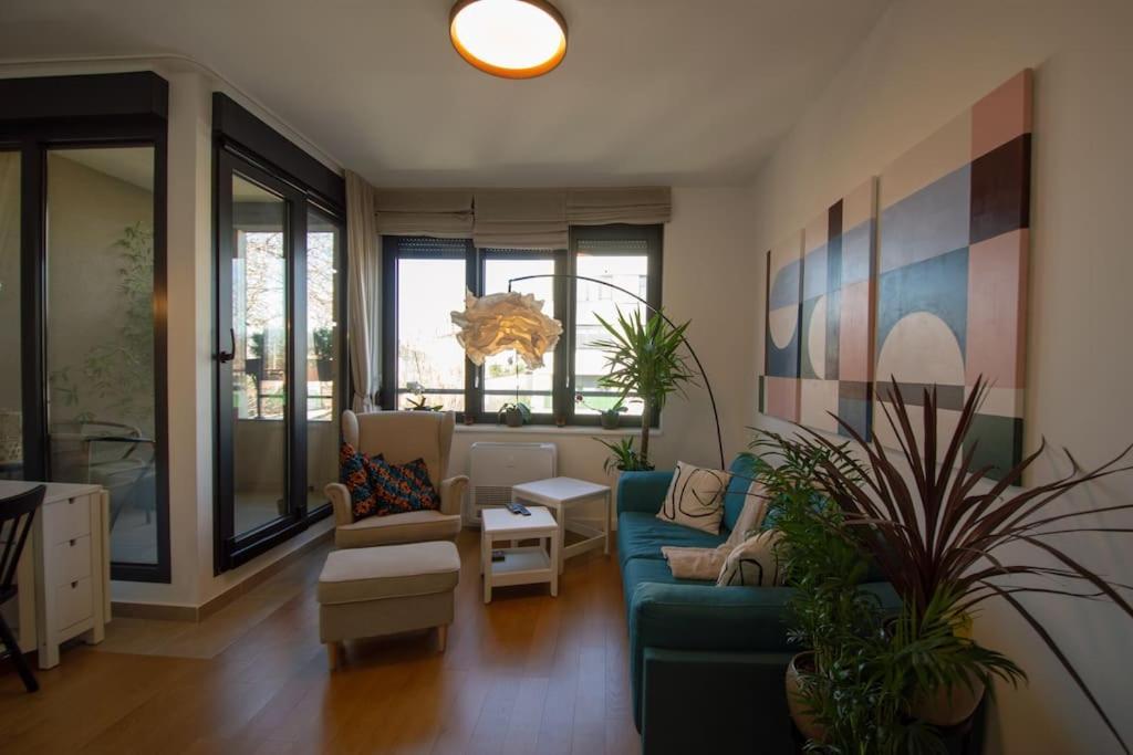 Gardos Bauhaus Apartment Белград Екстериор снимка