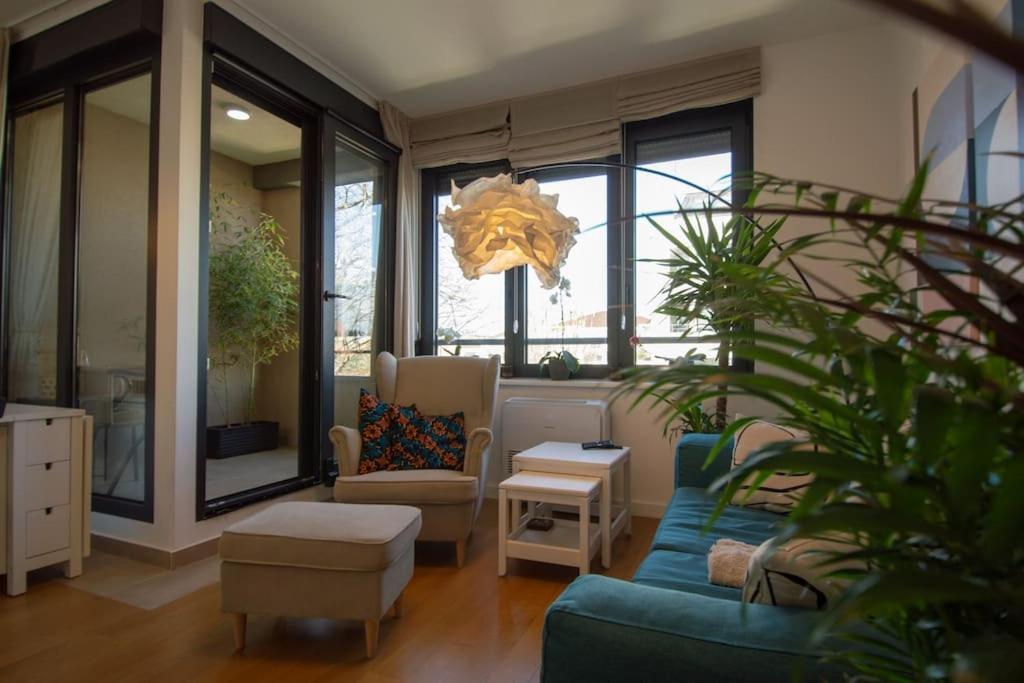 Gardos Bauhaus Apartment Белград Екстериор снимка